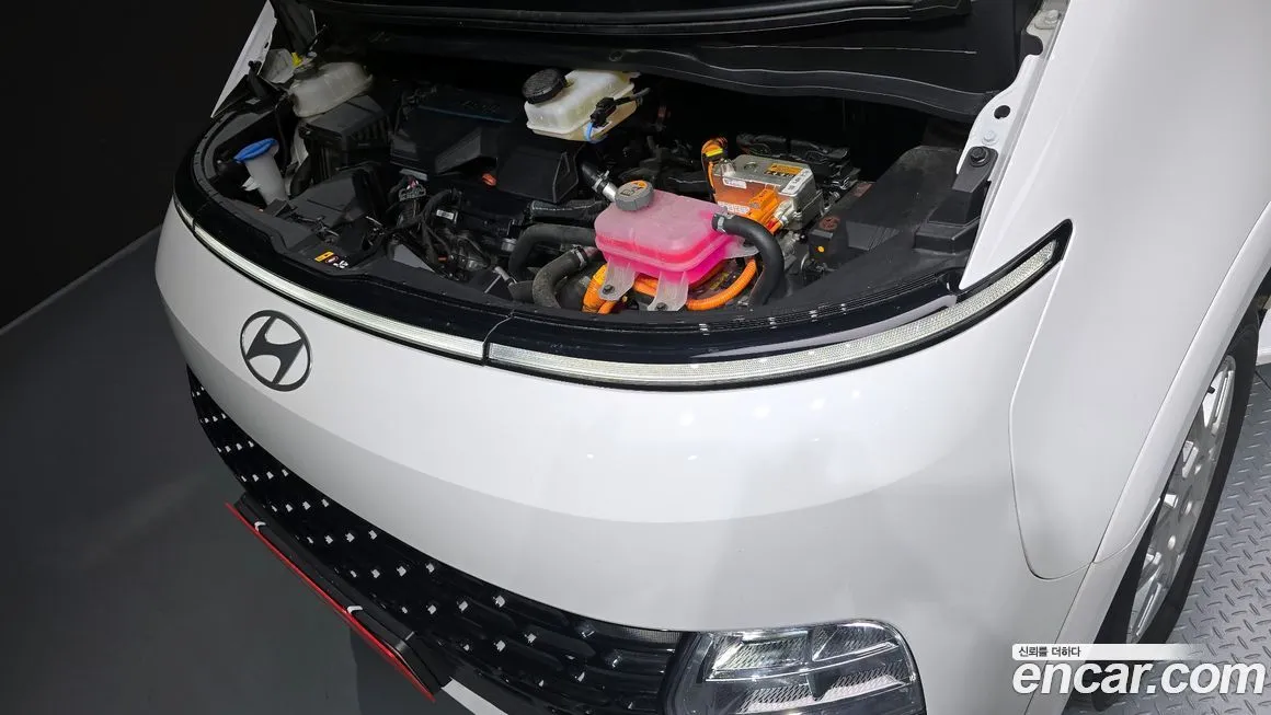 Hyundai Staria 2025 из KR, фото 6