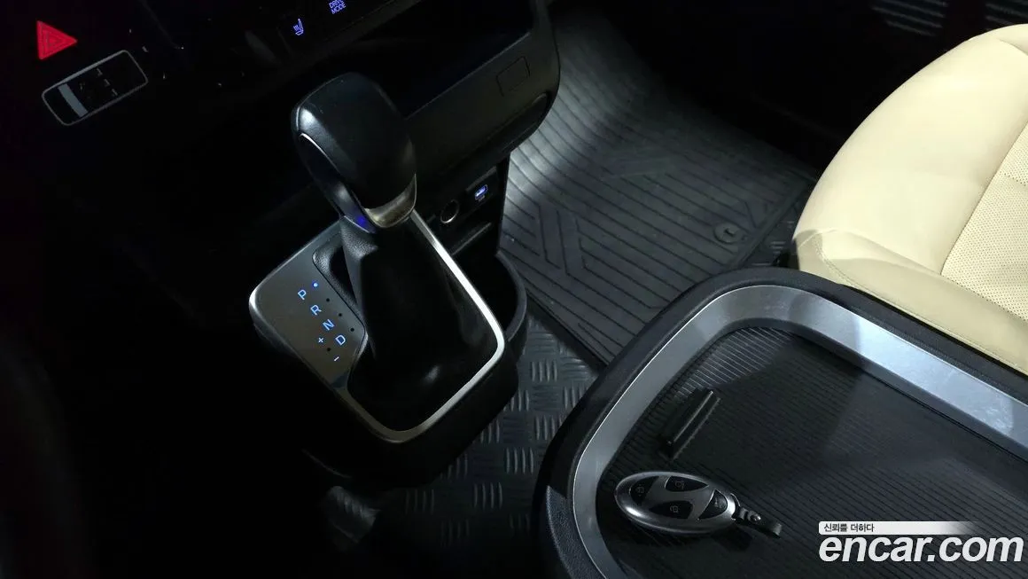 Hyundai Staria 2025 из KR, фото 9