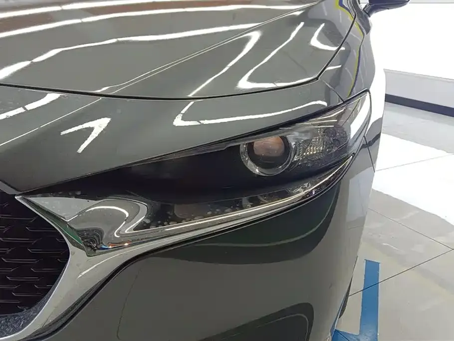 Mazda 3 Axela 2021 из CN, фото 5