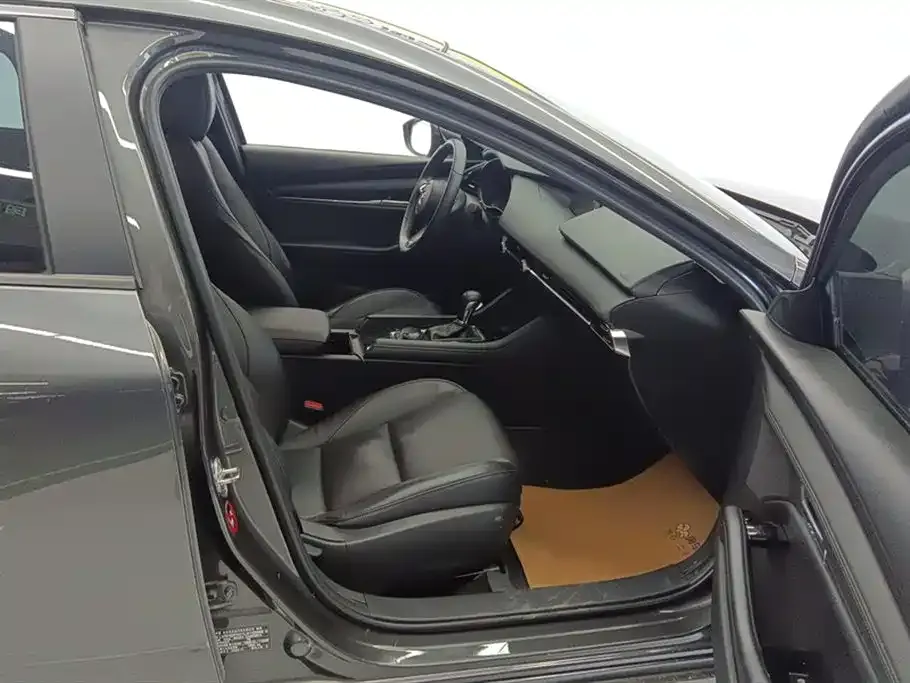 Mazda 3 Axela 2021 из CN, фото 8