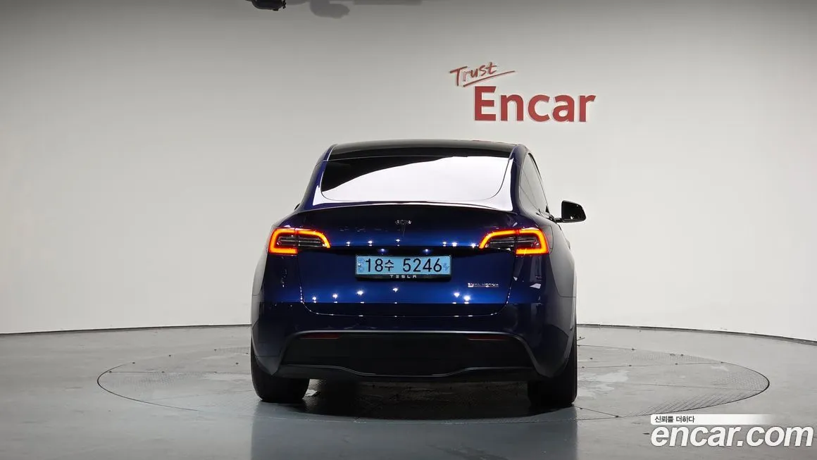 Tesla Model Y — фото 4