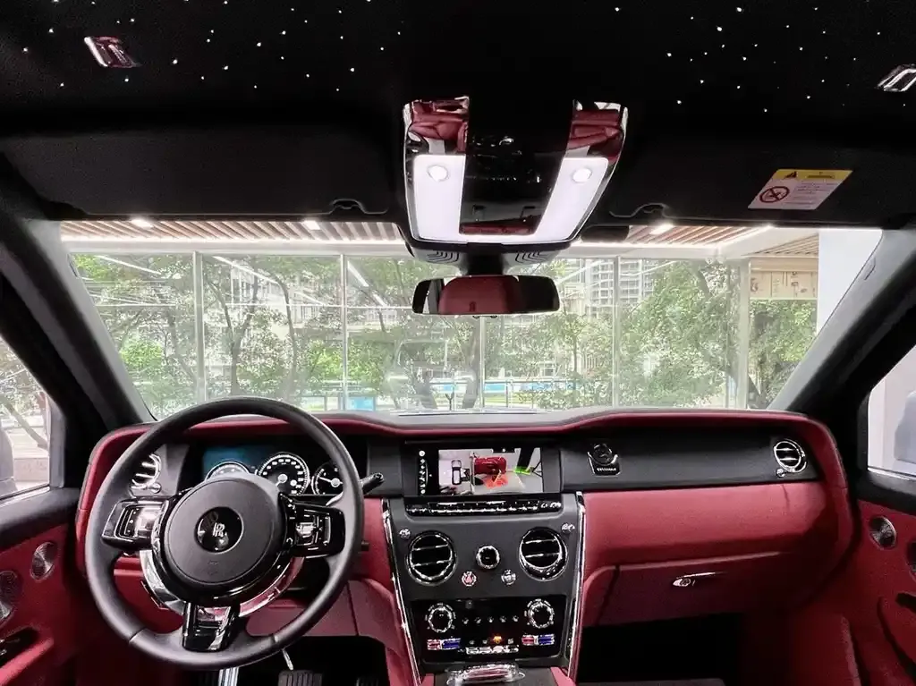 Rolls-Royce Cullinan 2021 из CN, фото 7