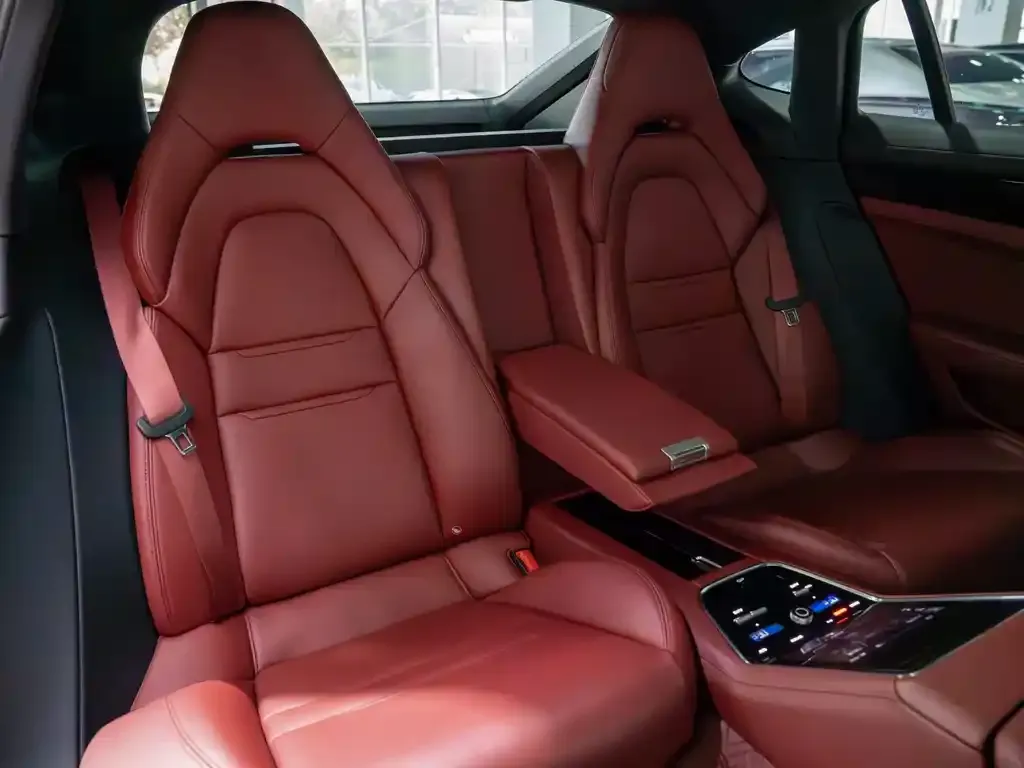 Porsche Panamera 2024 из CN, фото 9