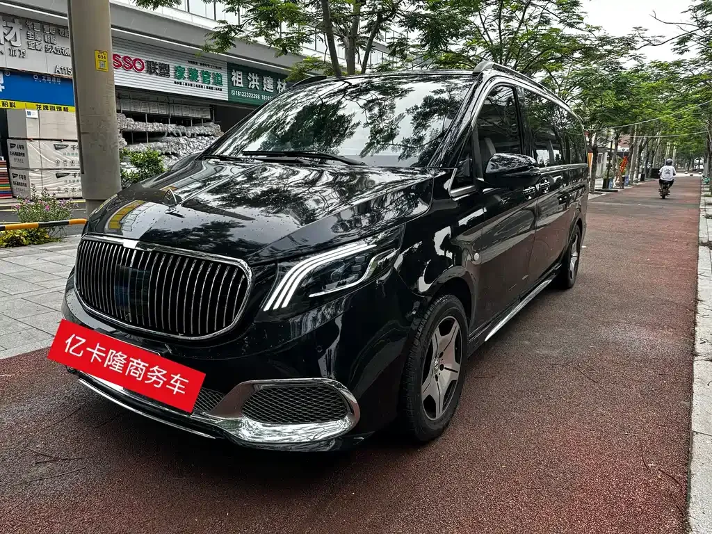 Mercedes-Benz Vito — фото 1