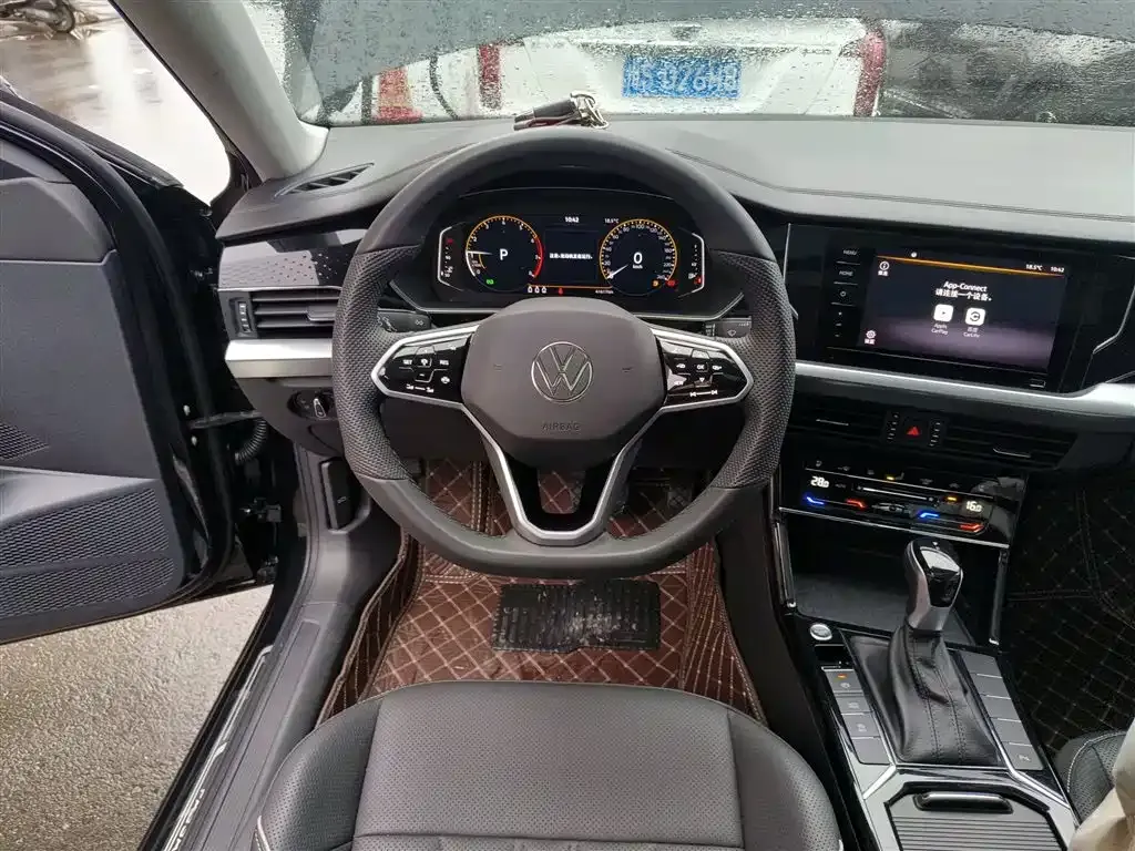 Volkswagen Passat — фото 10