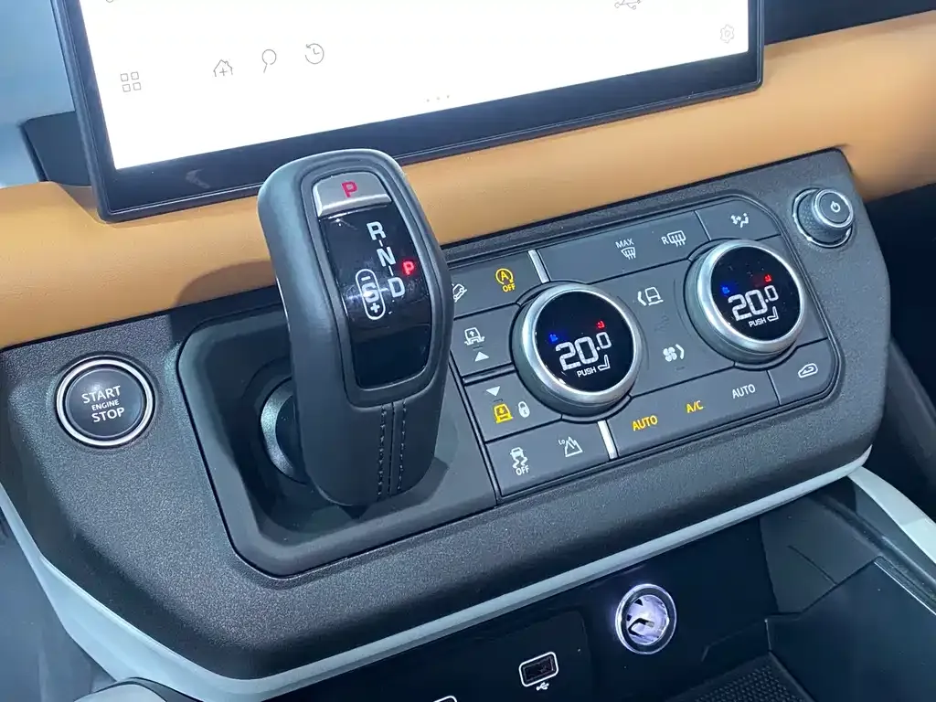 Land Rover Defender 2024 из CN, фото 6
