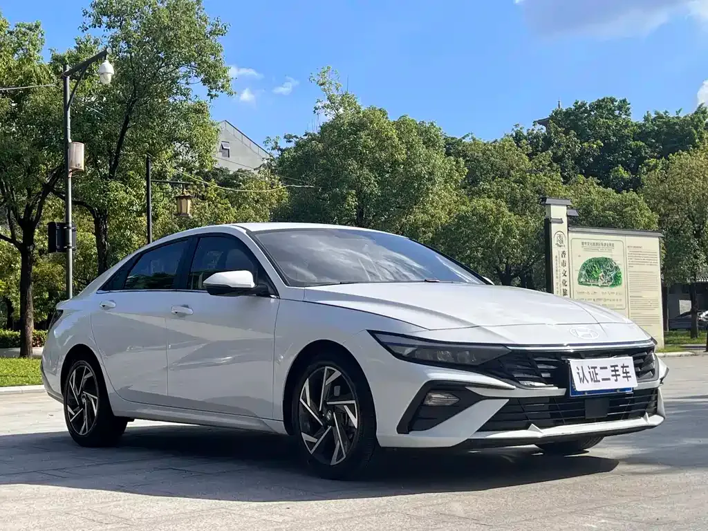 Hyundai Elantra 2024 из CN, фото 3