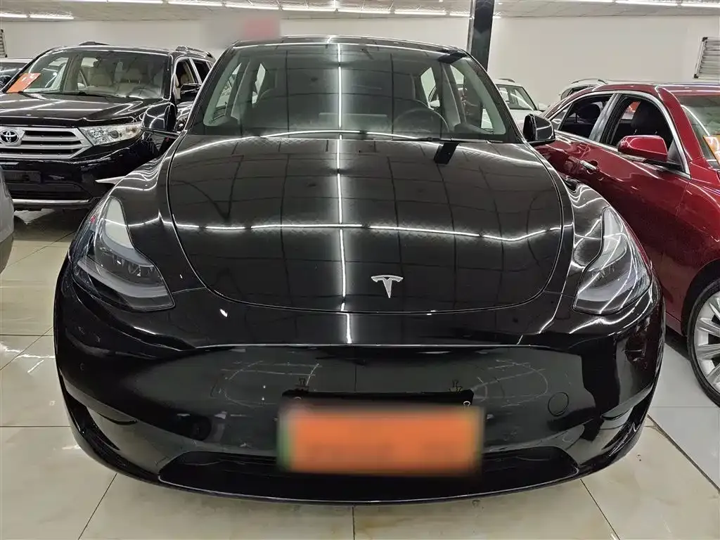 Tesla Model Y 2023 из CN, фото 3