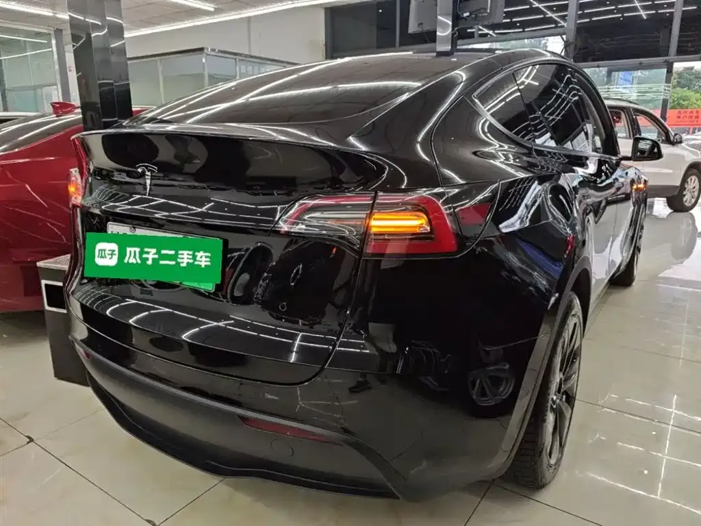 Tesla Model Y 2023 из CN, фото 7