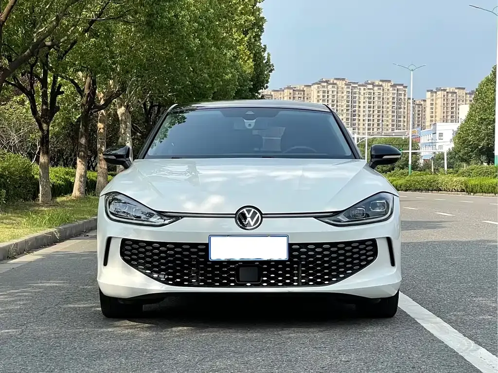 Volkswagen Lamando 2022 из CN, фото 2