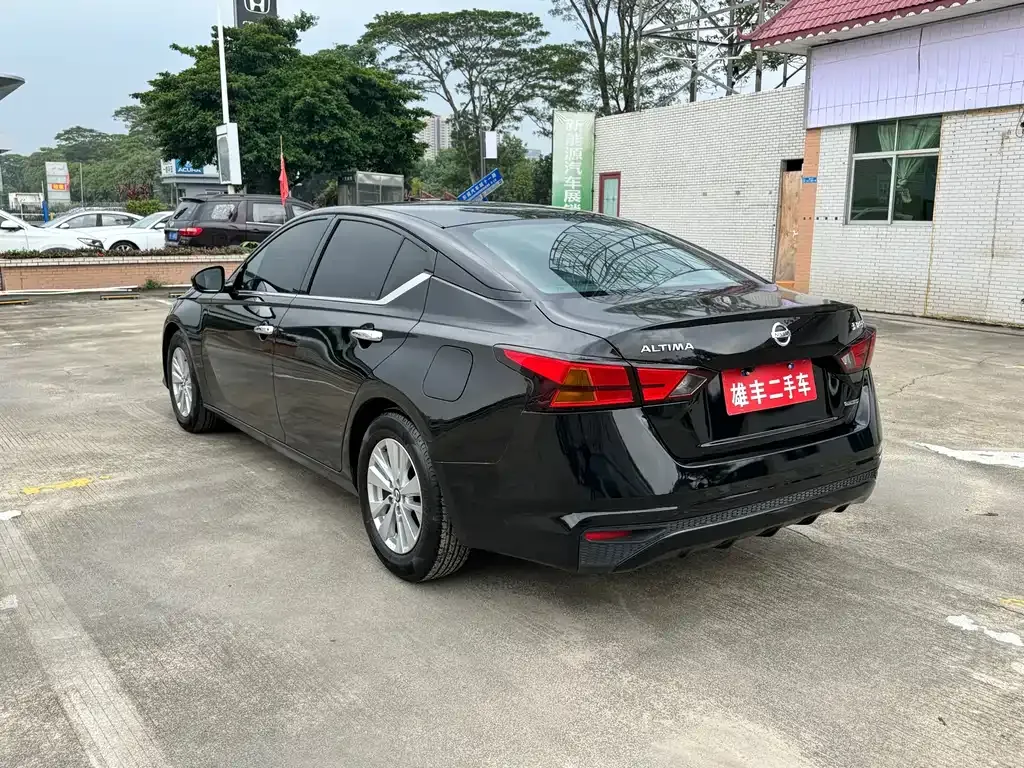 Nissan Teana 2021 из CN, фото 4