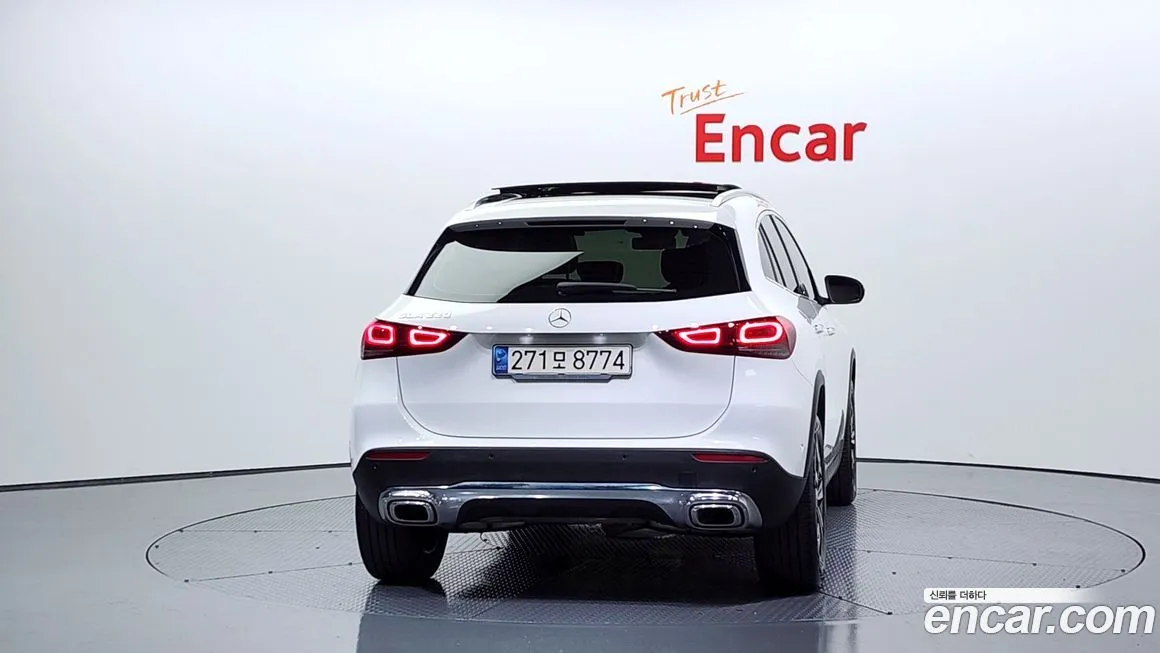Mercedes-Benz GLA-Class — фото 4