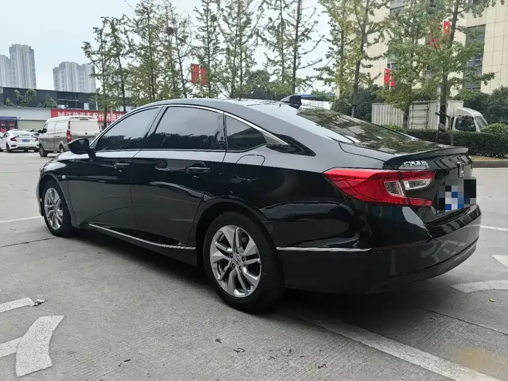 Honda Accord 2021 из CN, фото 7