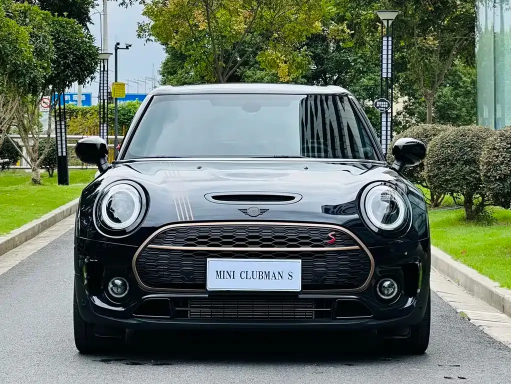 [object Object] Mini Clubman 2023 из CN, фото 2