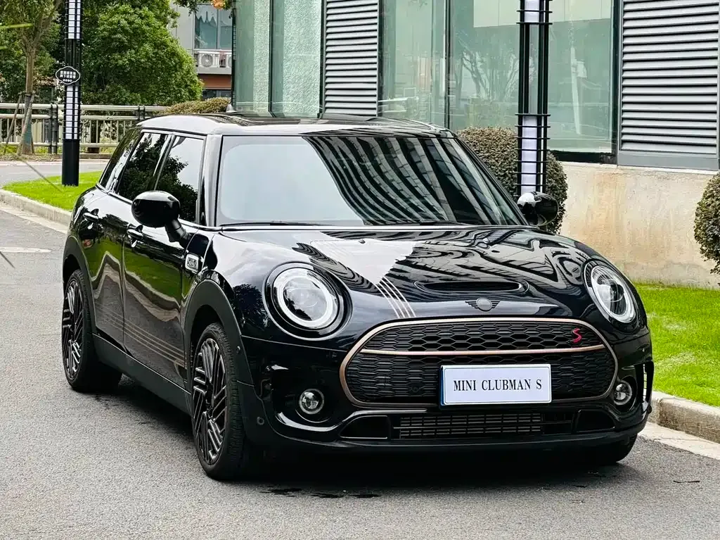 [object Object] Mini Clubman 2023 из CN, фото 3