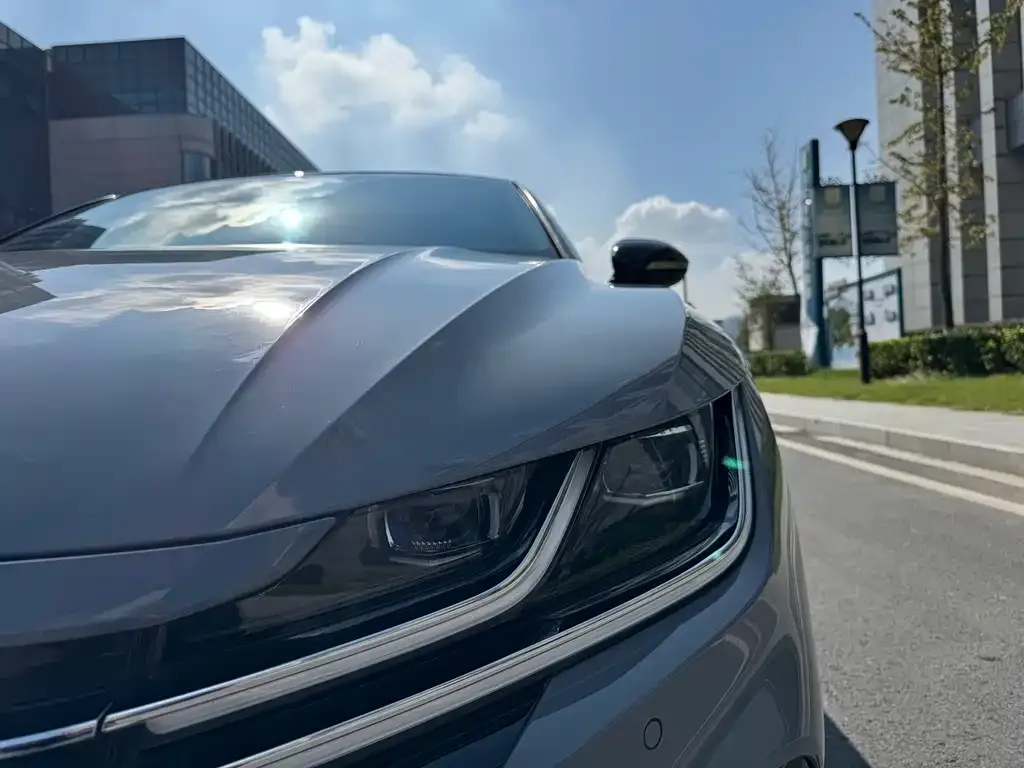 Volkswagen CC 2022 из CN, фото 2