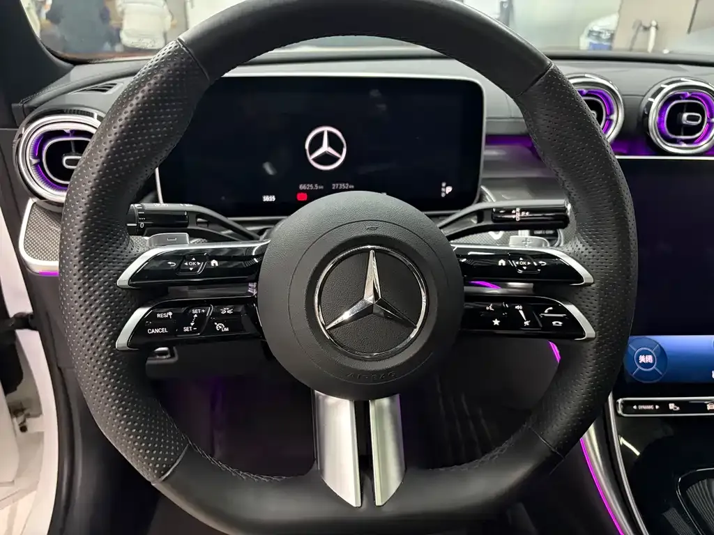 Mercedes-Benz C-Class — фото 10