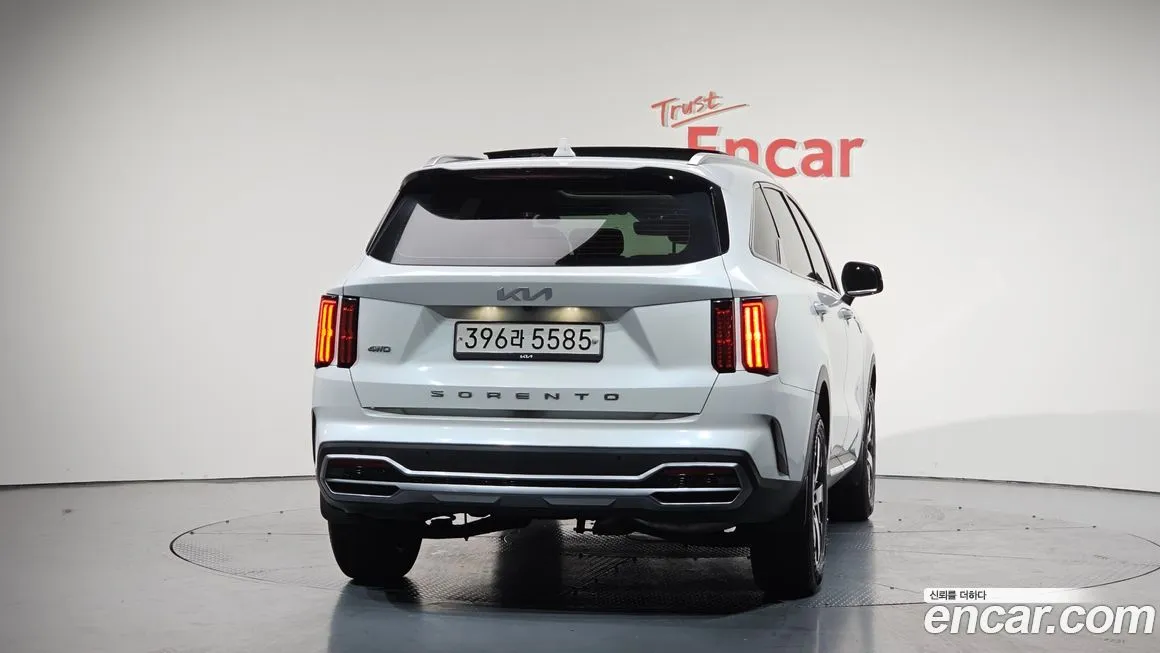 Kia Sorento — фото 4