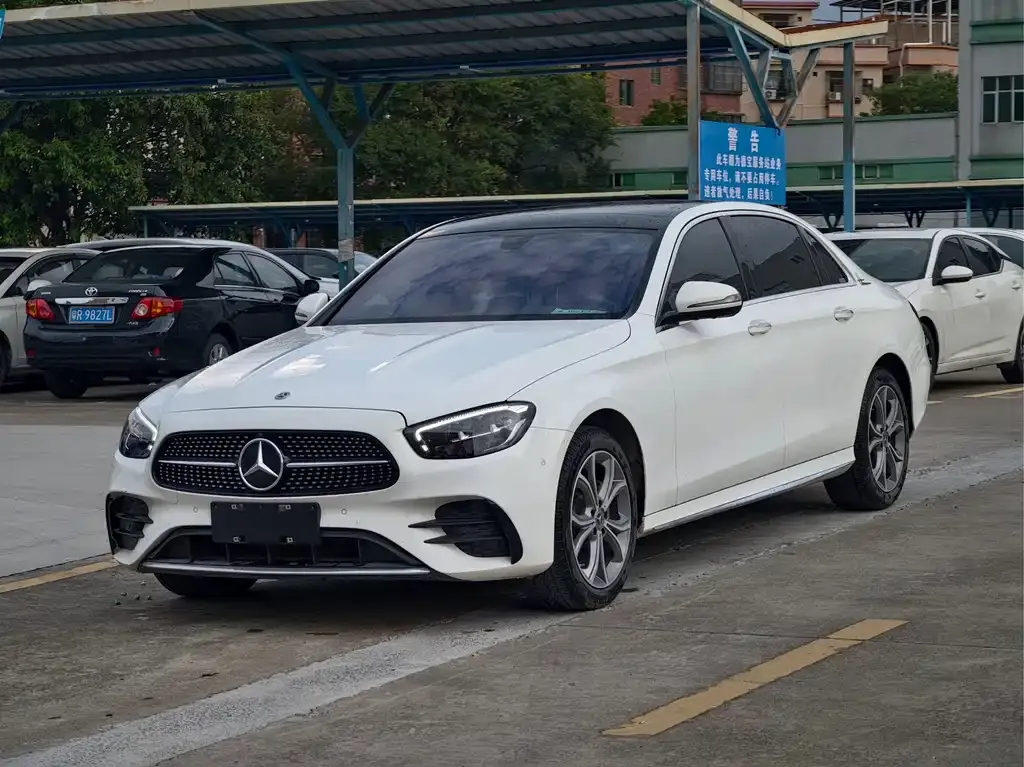 Mercedes-Benz E-Class 2022 из CN, фото 1