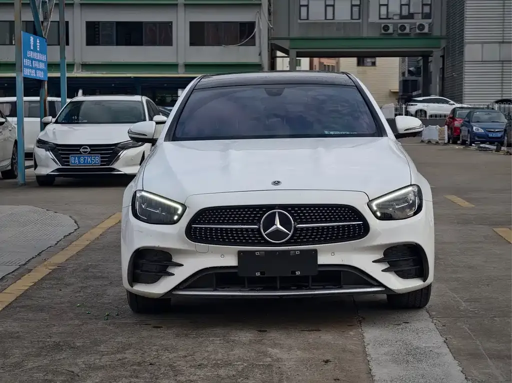 Mercedes-Benz E-Class 2022 из CN, фото 2