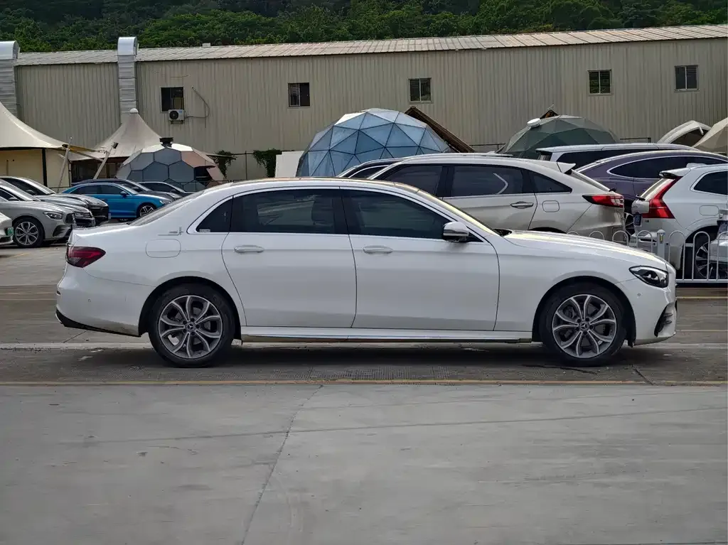 Mercedes-Benz E-Class 2022 из CN, фото 4