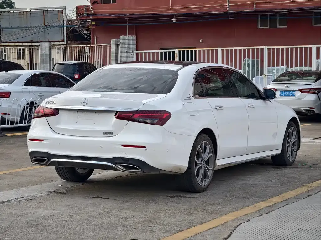 Mercedes-Benz E-Class 2022 из CN, фото 5