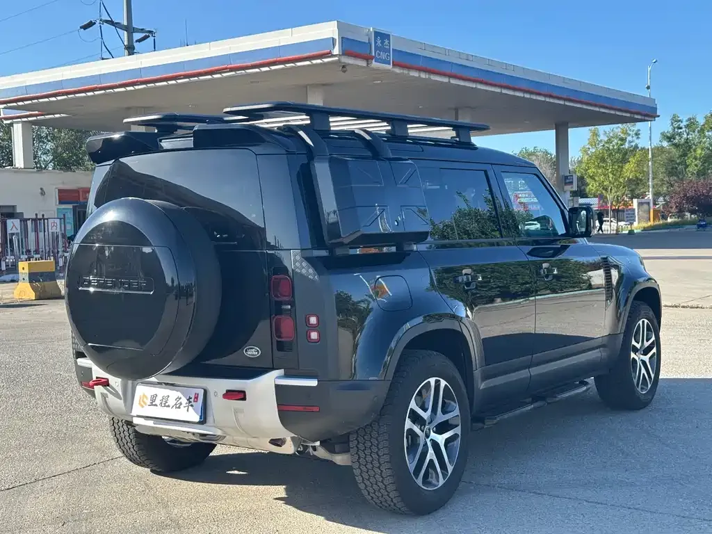 Land Rover Defender 2023 из CN, фото 8