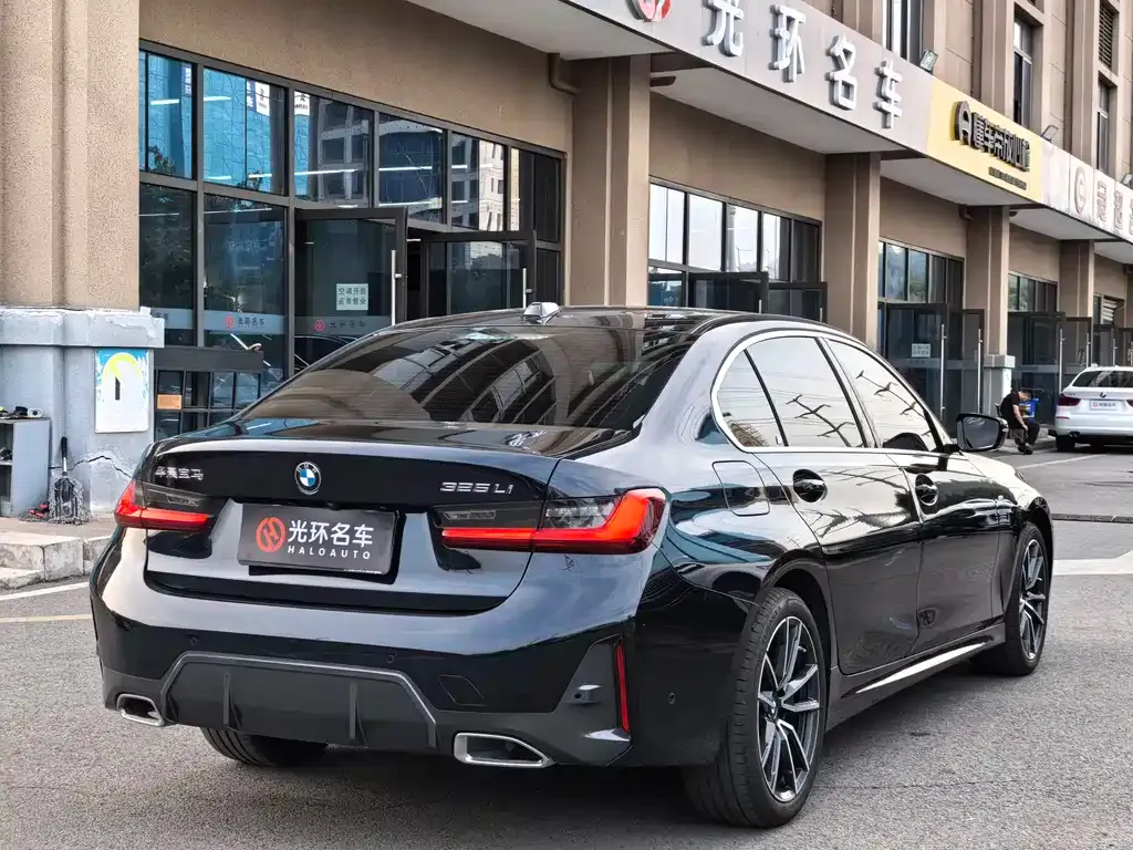 BMW 3 Series 2024 из CN, фото 4