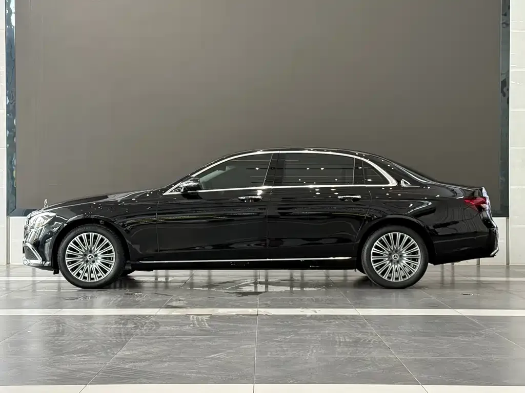 Mercedes-Benz E-Class 2021 из CN, фото 4