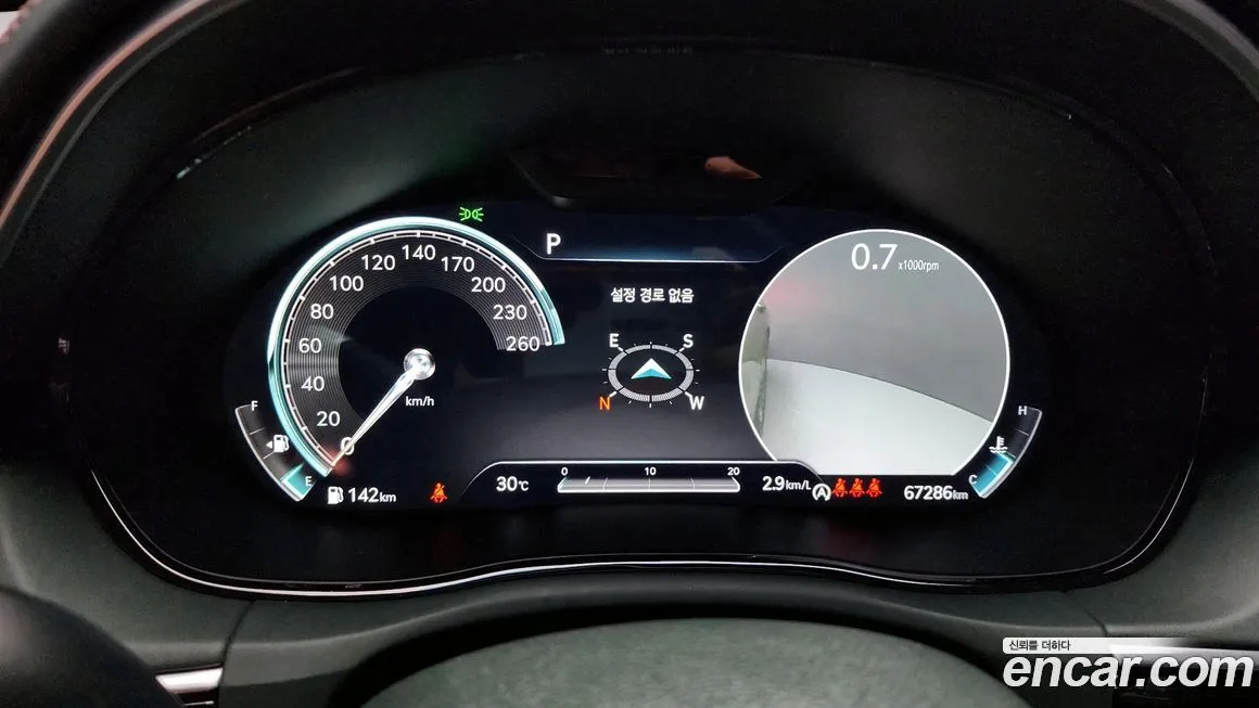 Genesis GV70 — фото 8