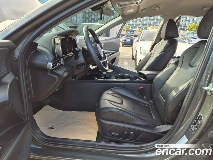 Hyundai AVANTE — фото 10