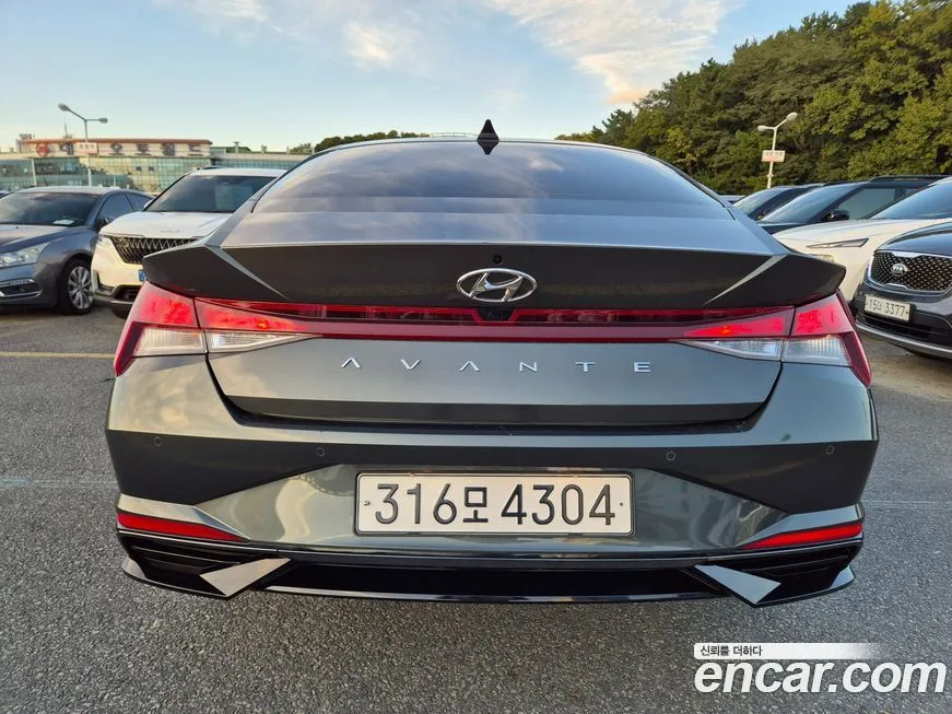 Hyundai AVANTE — фото 5