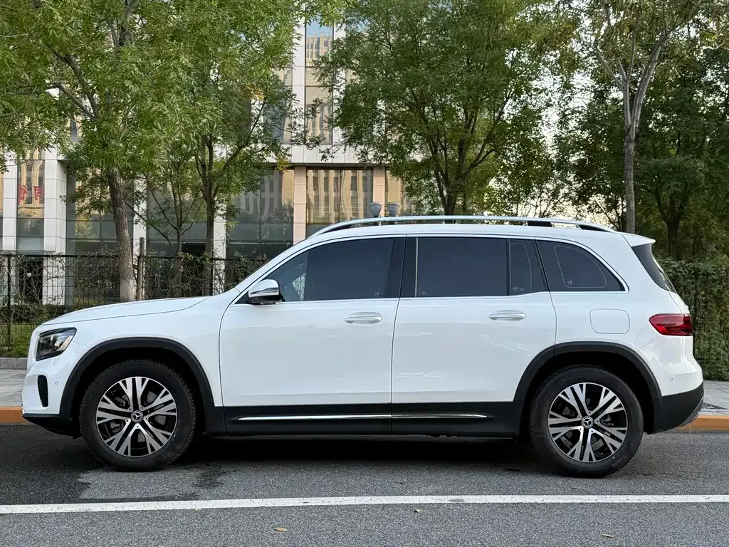 Mercedes-Benz GLB 2025 из CN, фото 2