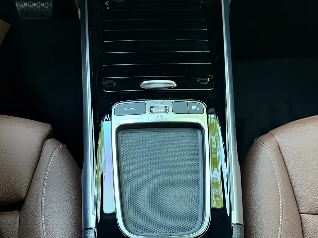 Mercedes-Benz GLB 2025 из CN, фото 6