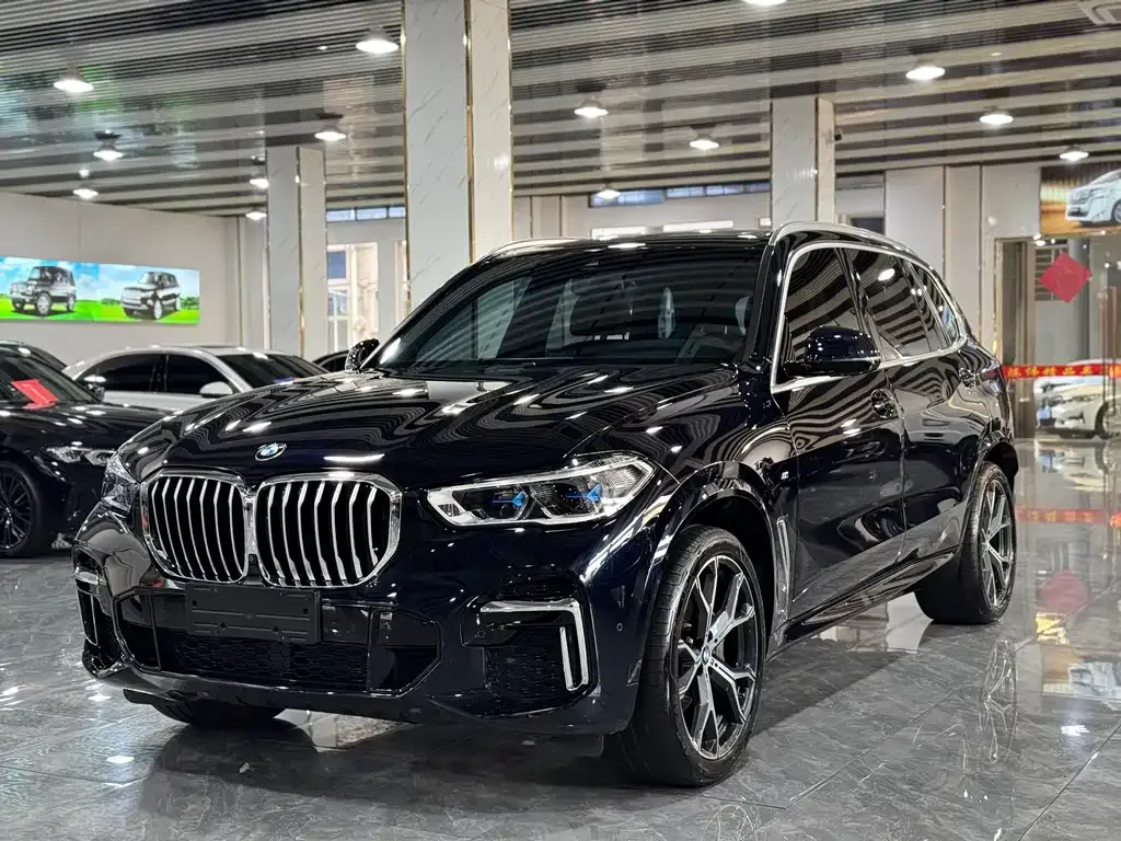 BMW X5 — фото 1