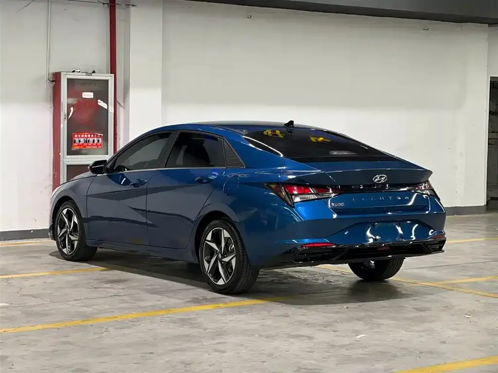 Hyundai Elantra 2023 из CN, фото 4