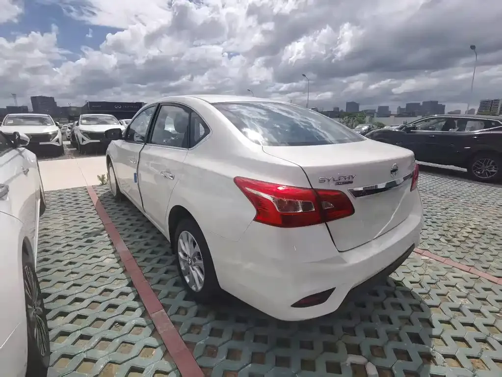 Nissan Sylphy 2025 из CN, фото 4