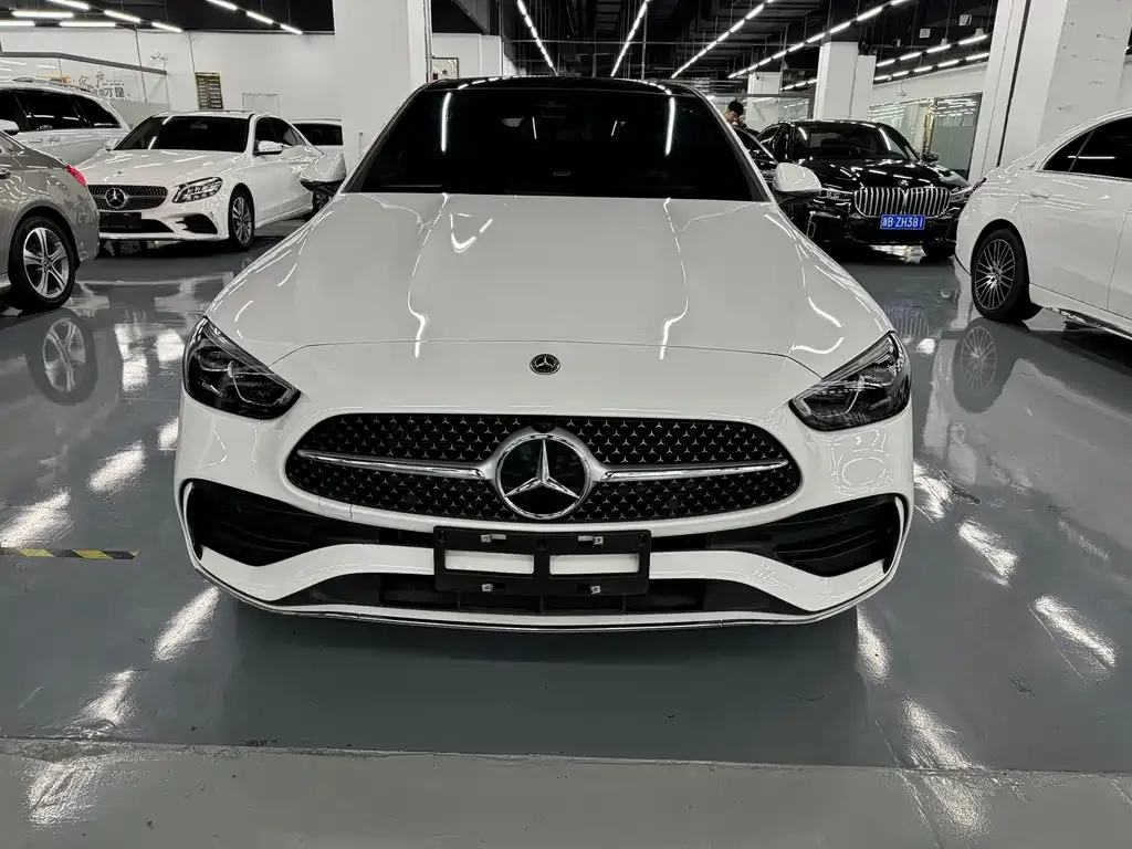 [object Object] C-Class 2022 из CN, фото 2