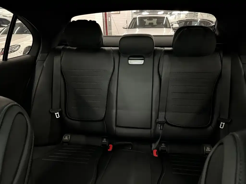 [object Object] C-Class 2022 из CN, фото 7