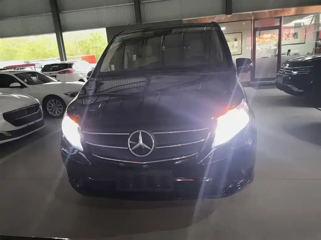 Mercedes-Benz Vito 2022 из CN, фото 3