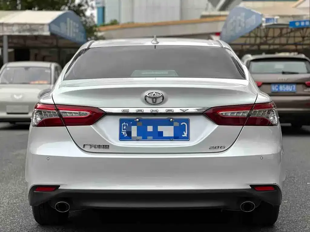 Toyota Camry 2022 из CN, фото 6