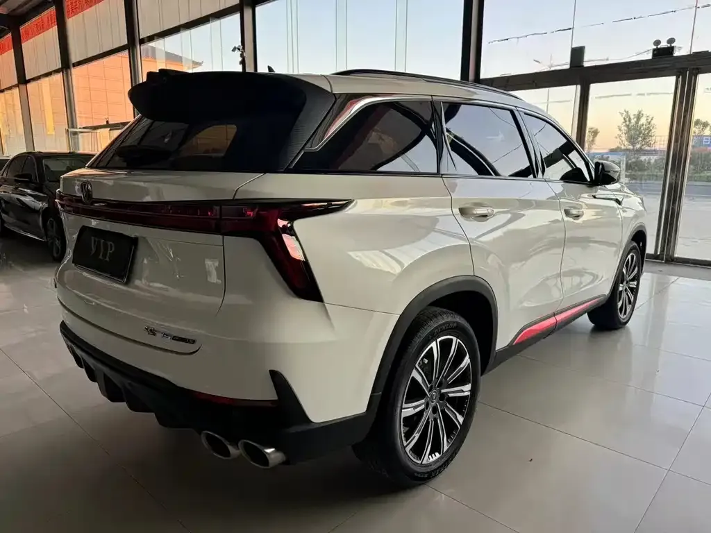 Changan CS75PLUS — фото 4