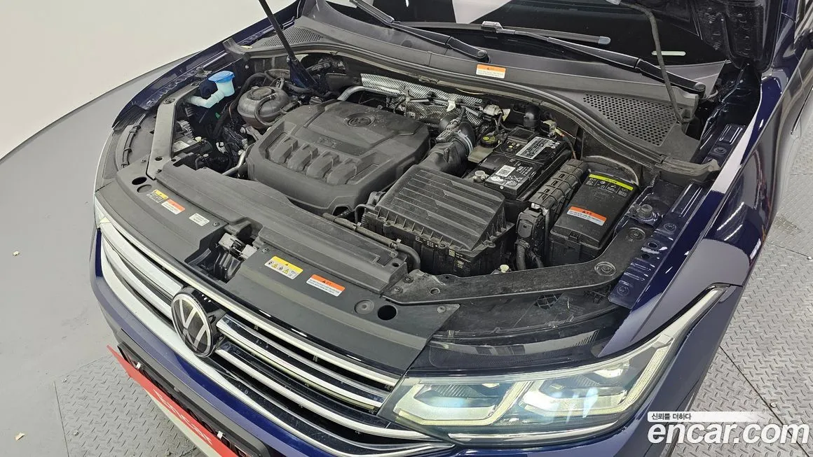 Volkswagen Tiguan — фото 6