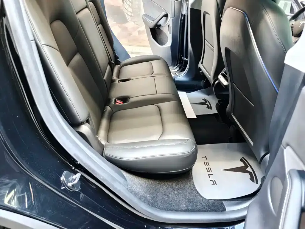 Tesla Model Y 2021 из CN, фото 9