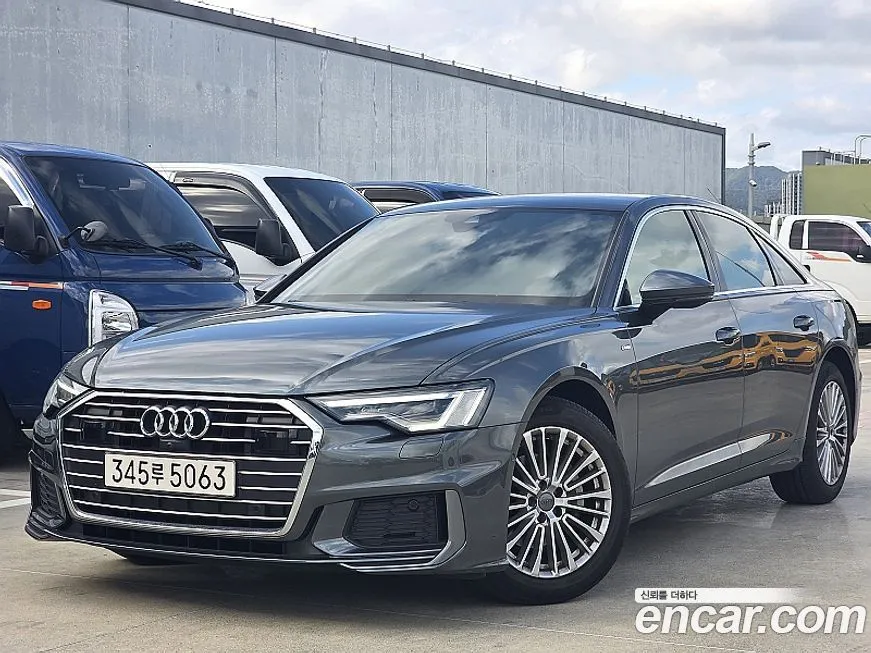 Audi A6 — фото 1