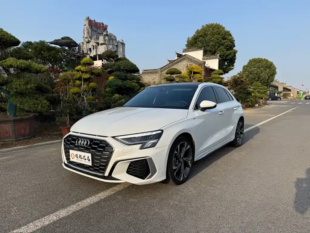 Audi A3 2021 из CN, фото 1