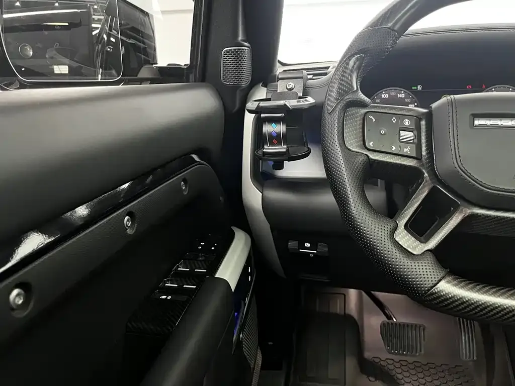 Land Rover Defender 2024 из CN, фото 9