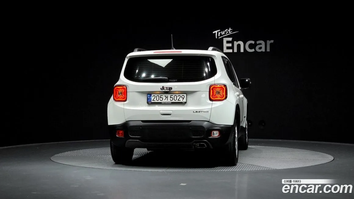 Jeep Renegade 2021 из KR, фото 4