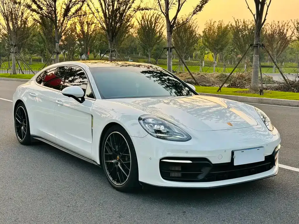 Porsche Panamera 2022 из CN, фото 3