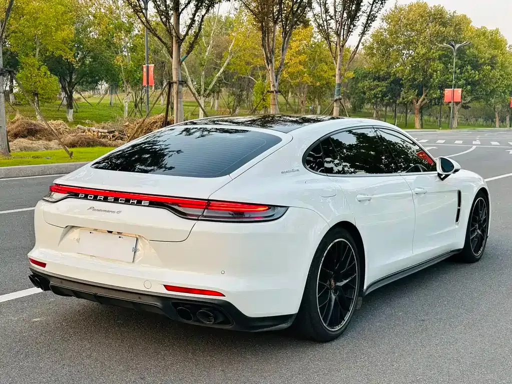 Porsche Panamera 2022 из CN, фото 4